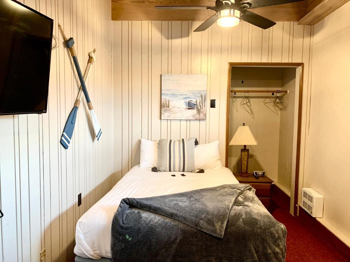 Breakers Boutique Inn Westport Eksteriør billede