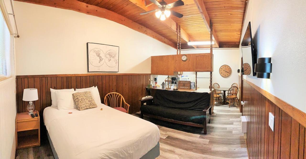 Breakers Boutique Inn Westport Eksteriør billede