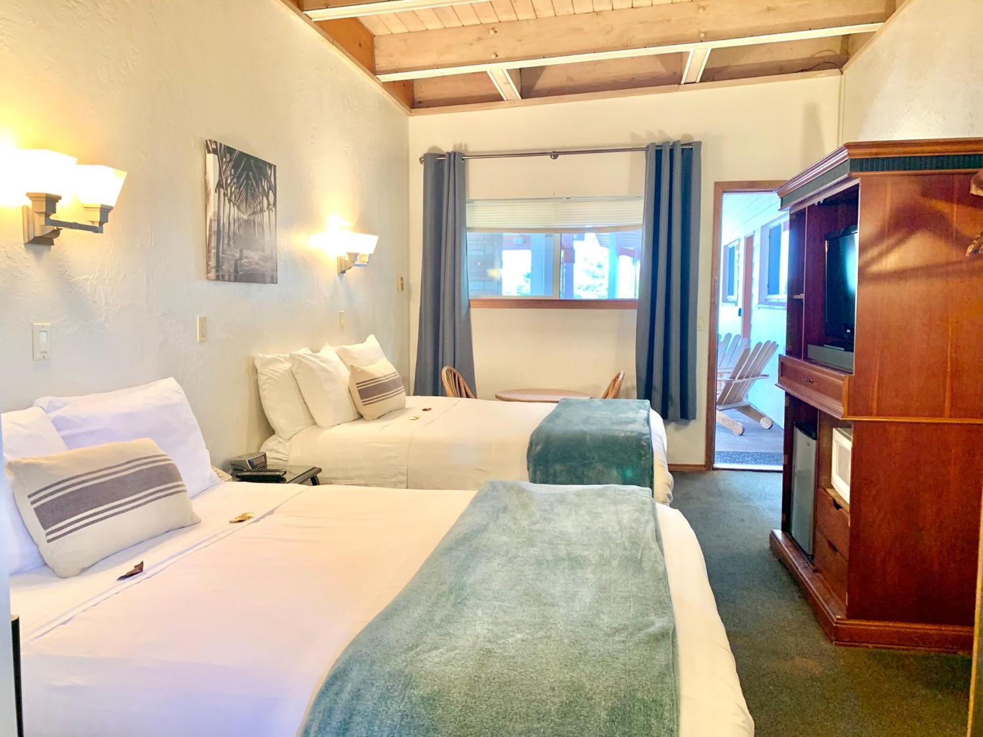 Breakers Boutique Inn Westport Eksteriør billede